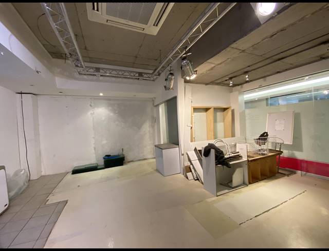 49M² RETAIL TO LET IN GARDENS